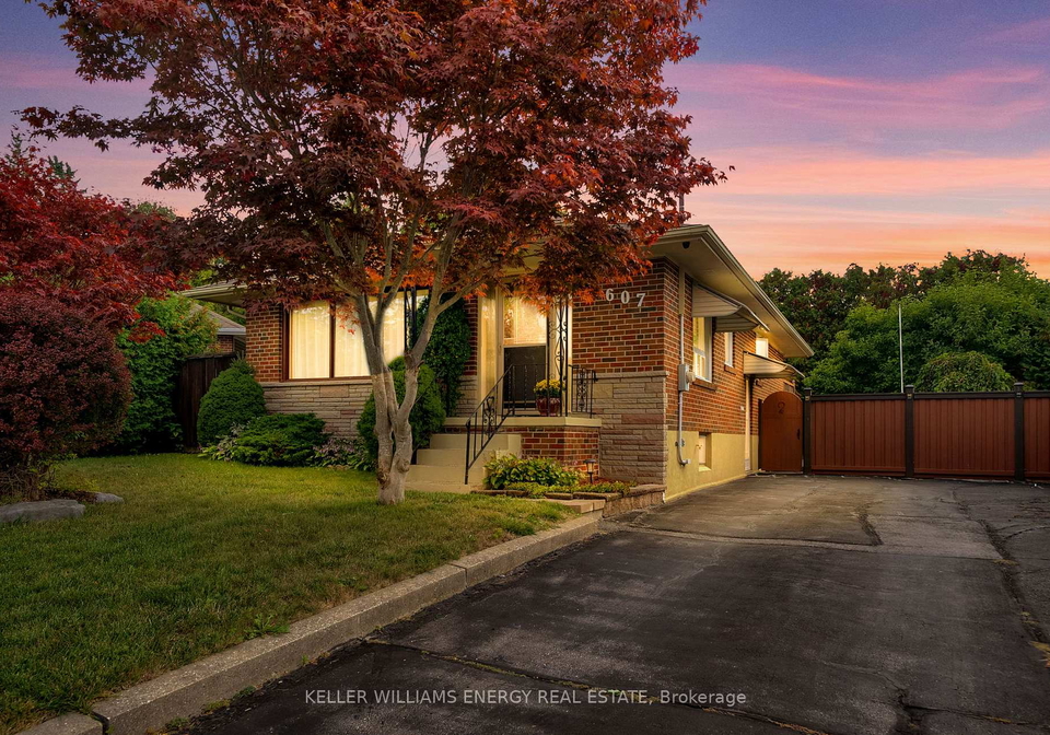 607-newman-crescent-whitby-ontario-e12734634