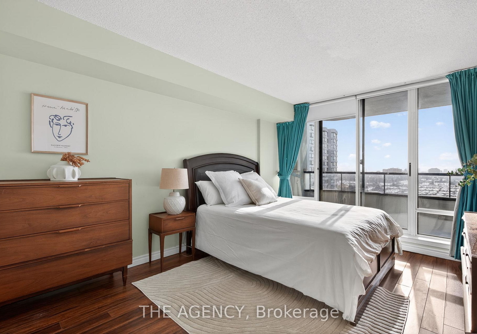 330-alton-towers-circle-scarborough-ontario-e12734674