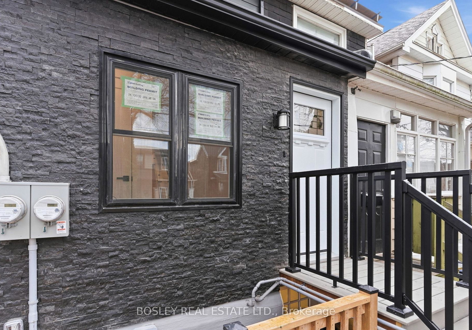 686-rhodes-avenue-toronto-ontario-e12734750