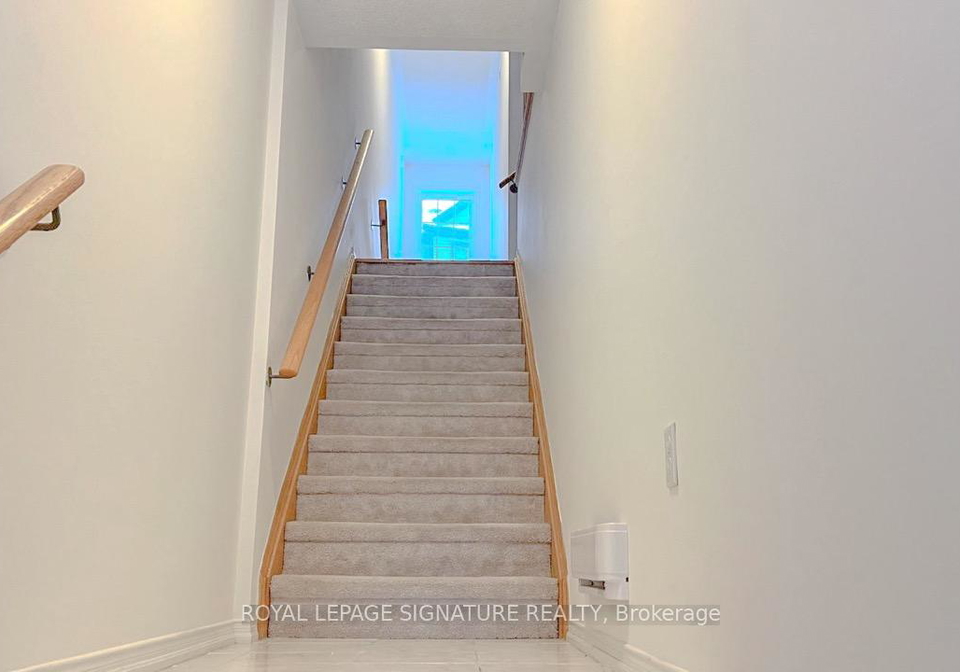 2650-deputy-minister-path-oshawa-ontario-e12734996