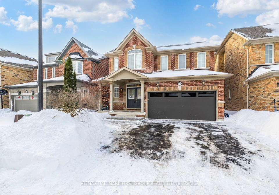 49-bignell-crescent-ajax-ontario-e12735328