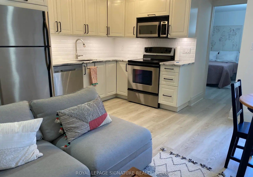 9-hazelwood-avenue-toronto-ontario-e12735538