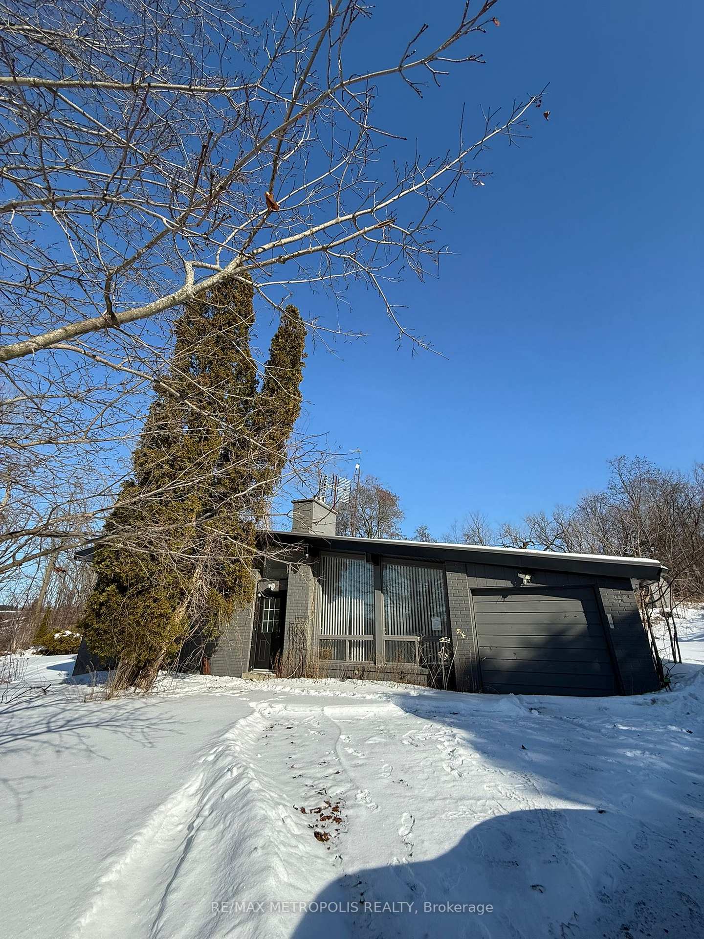 3975-kinsale-road-pickering-ontario-e12736064