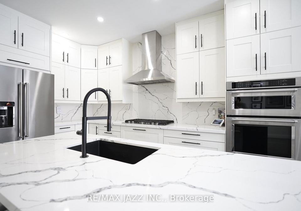 1334-harlstone-crescent-oshawa-ontario-e12737840