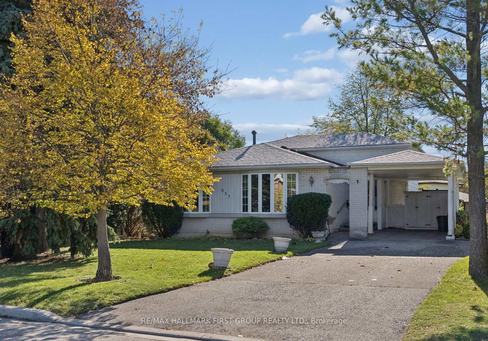 957-timmins-gardens-pickering-ontario-e12738842