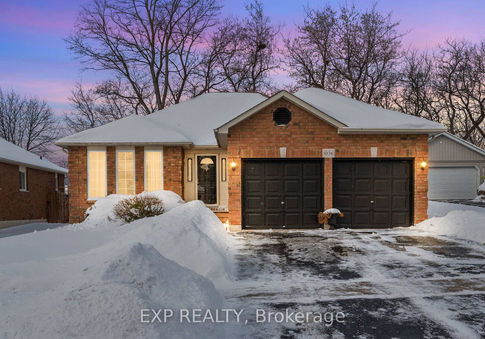 1036-stone-cottage-crescent-oshawa-ontario-e12738956
