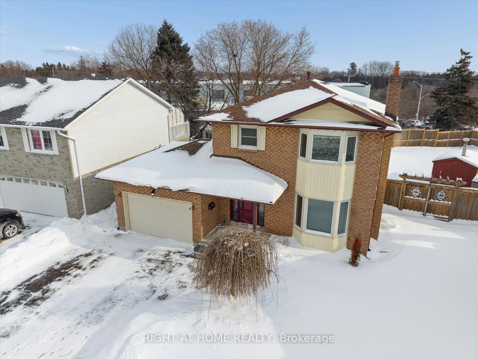 48-cherry-blossom-crescent-clarington-ontario-e12739032