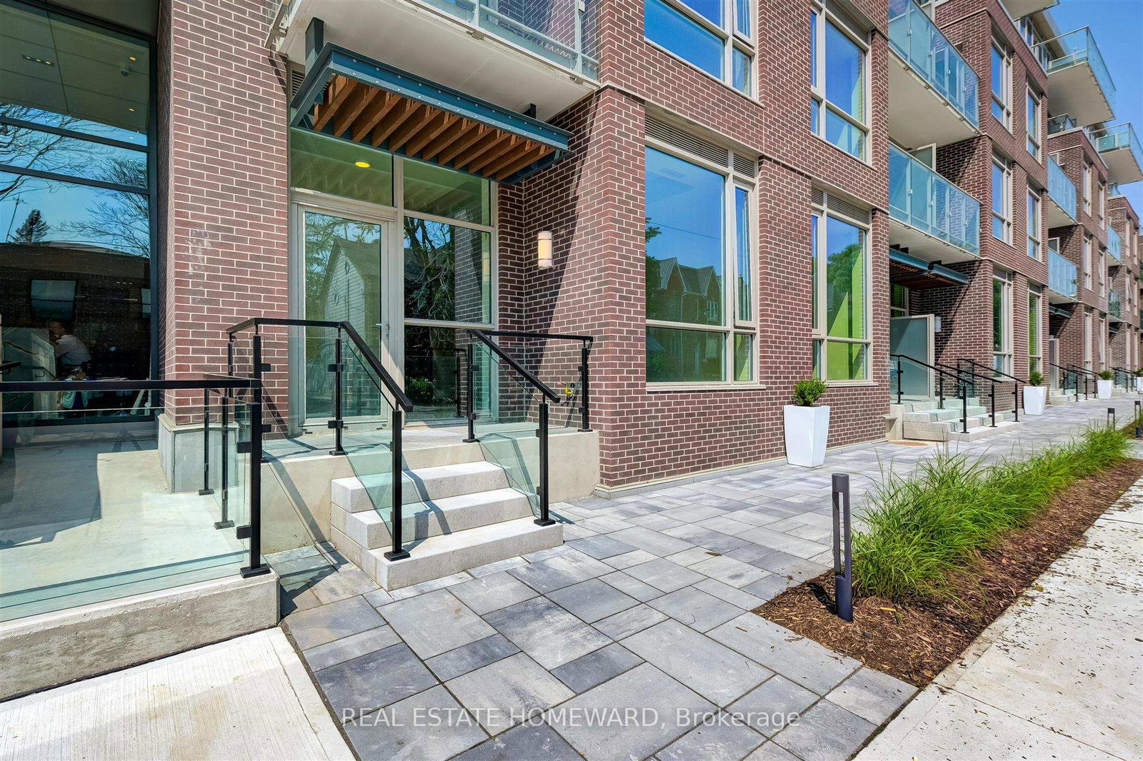 150-logan-avenue-toronto-ontario-e12739888