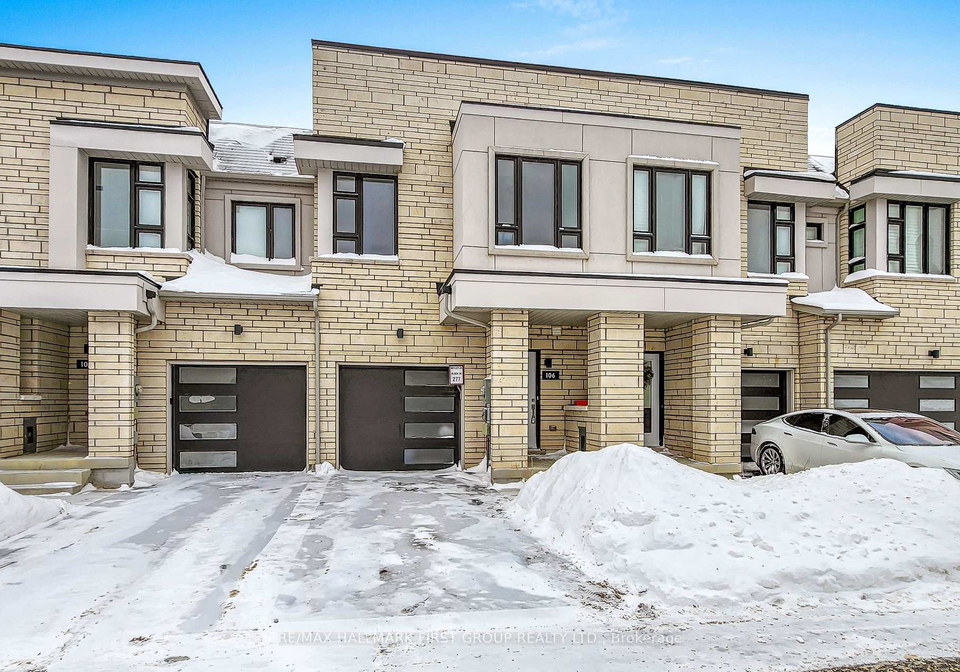106-caspian-square-clarington-ontario-e12741948