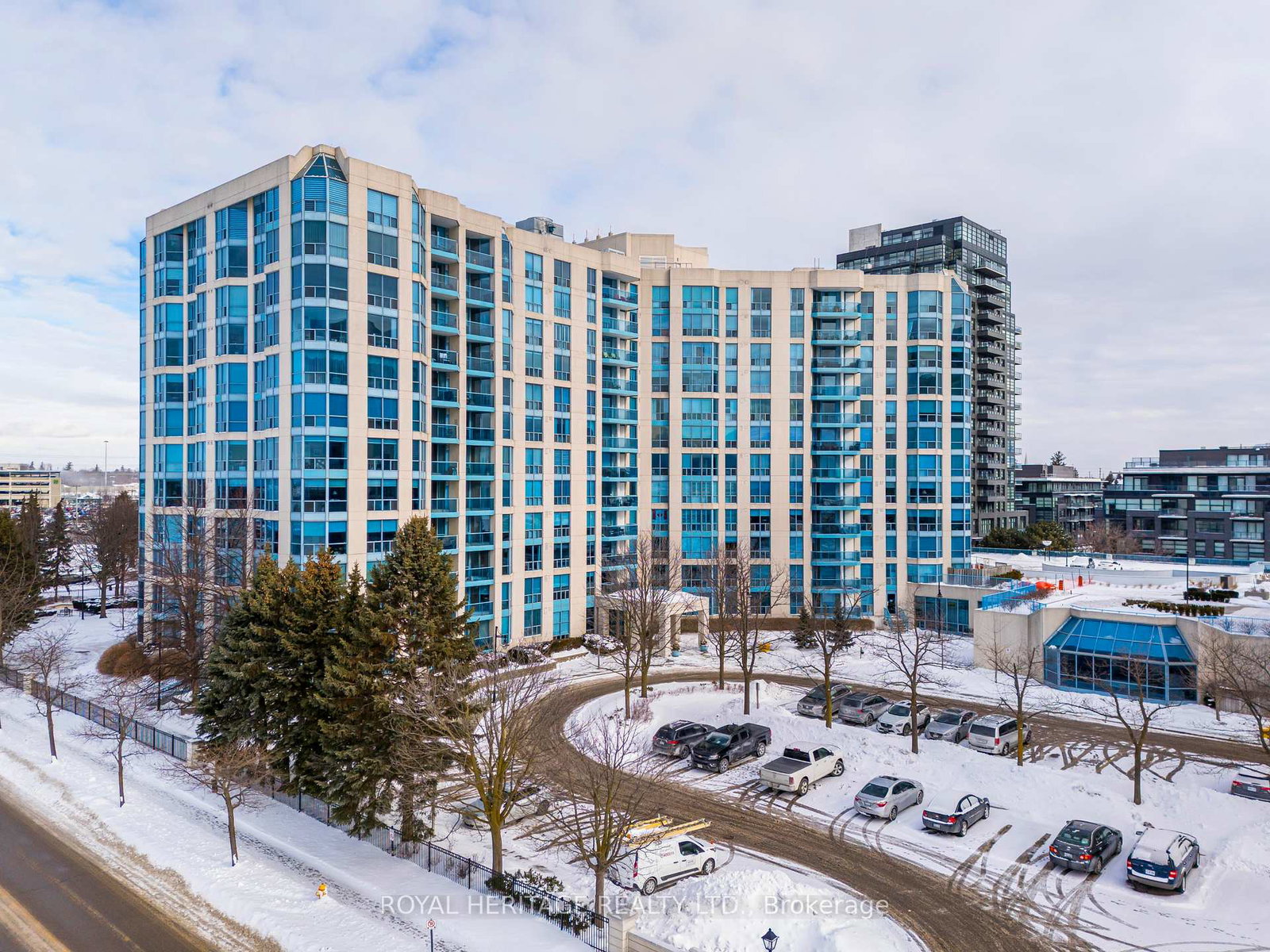 360-watson-street-w-whitby-ontario-e12742498