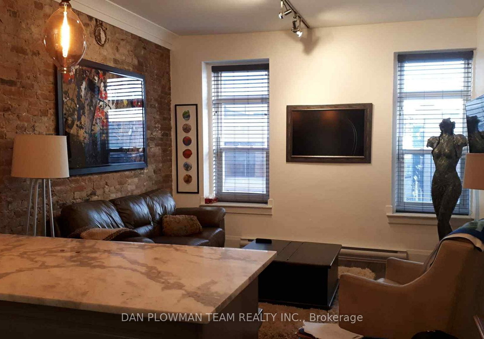 8-simcoe-street-n-oshawa-ontario-e12743030