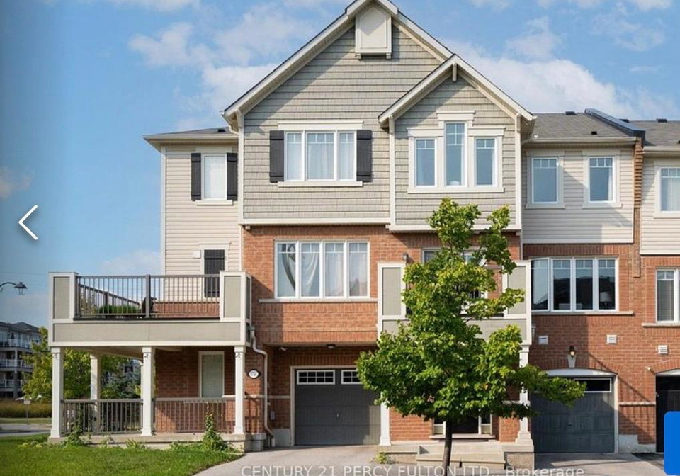 1752-byford-street-pickering-ontario-e12743718