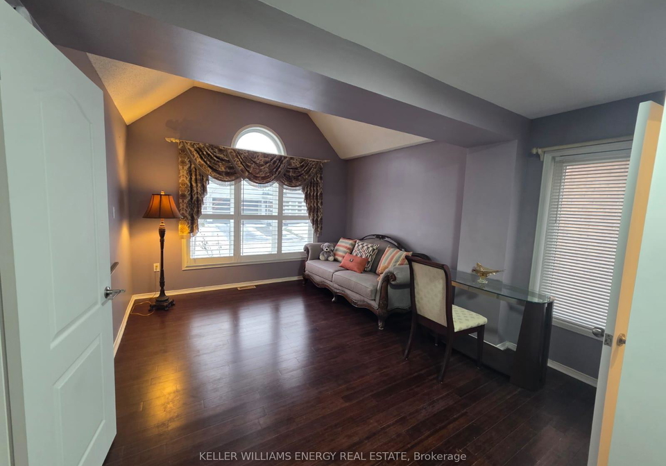 12-phillpot-lane-ajax-ontario-e12744278