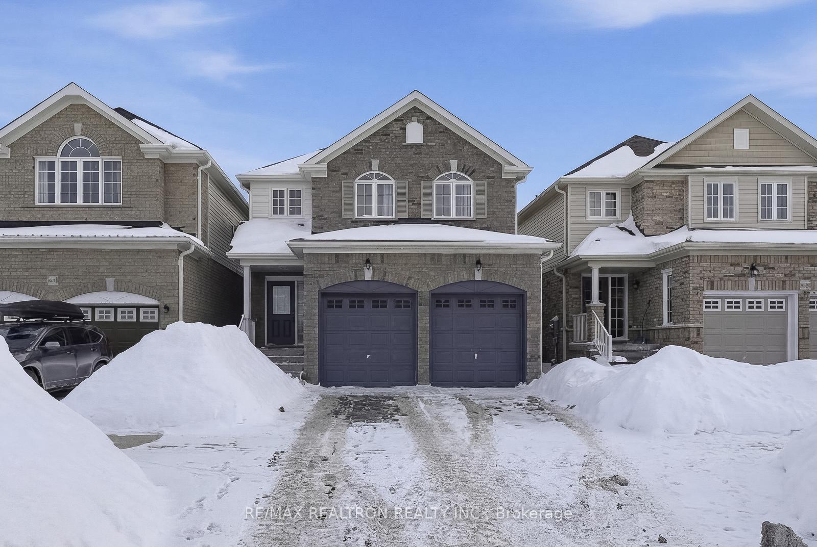 1493-dunedin-crescent-oshawa-ontario-e12744614