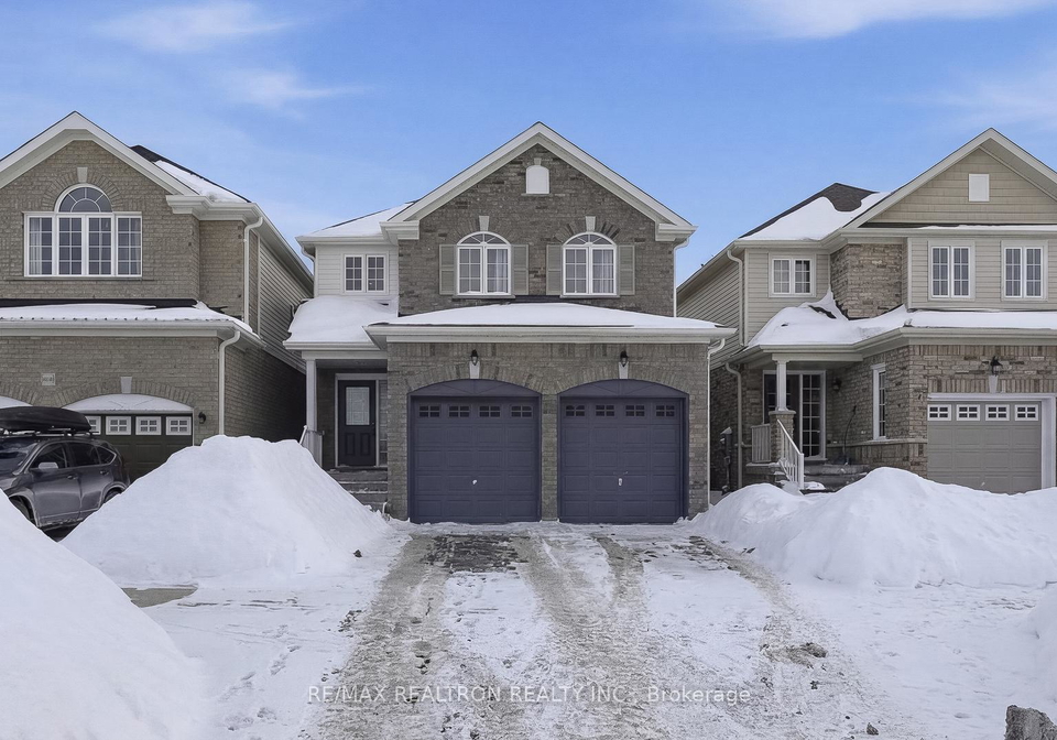 1493-dunedin-crescent-oshawa-ontario-e12744614