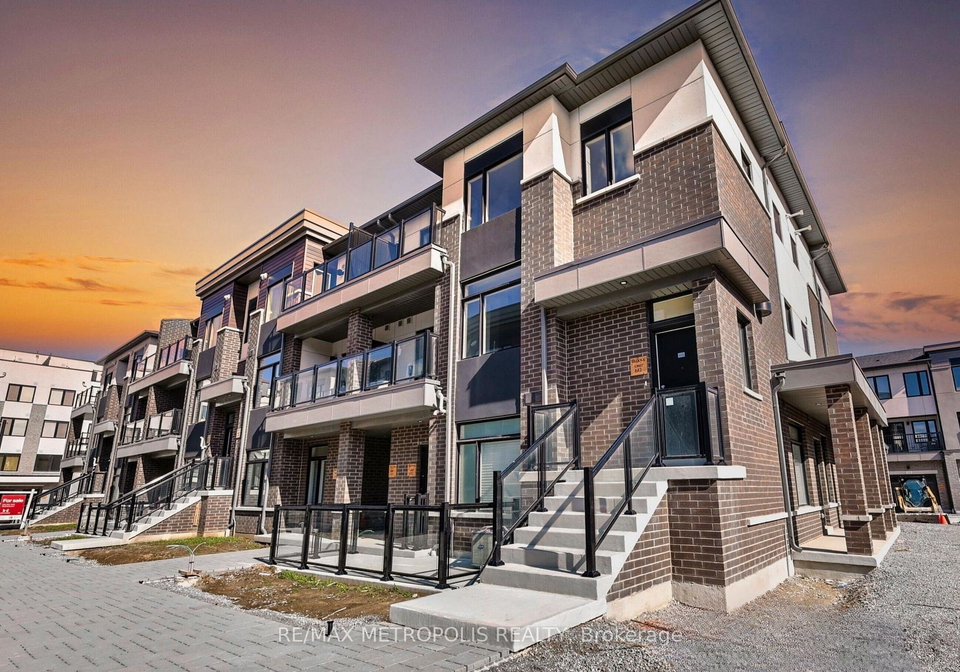 1695-dersan-street-pickering-ontario-e12745192