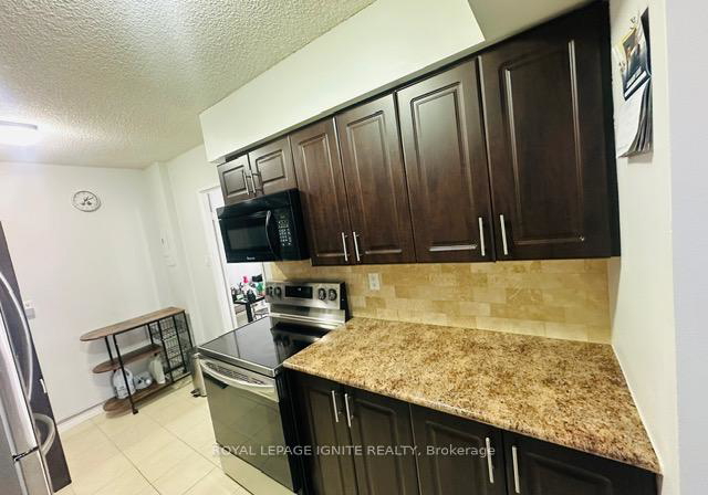 1210-radom-street-pickering-ontario-e12745224
