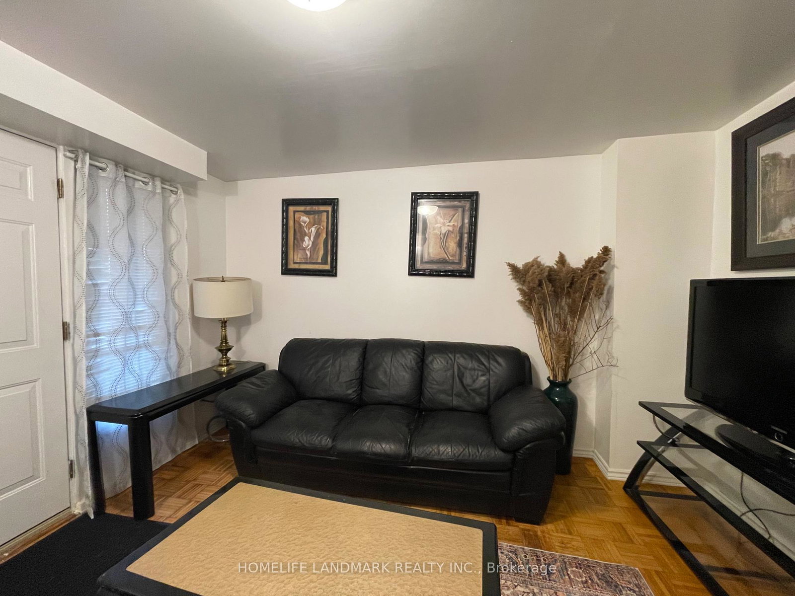 4-blue-eagle-trail-scarborough-ontario-e12745618