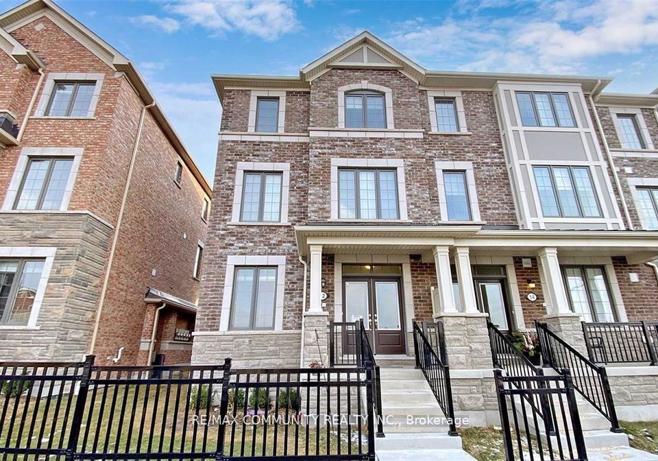 12-fiesta-way-whitby-ontario-e12746290