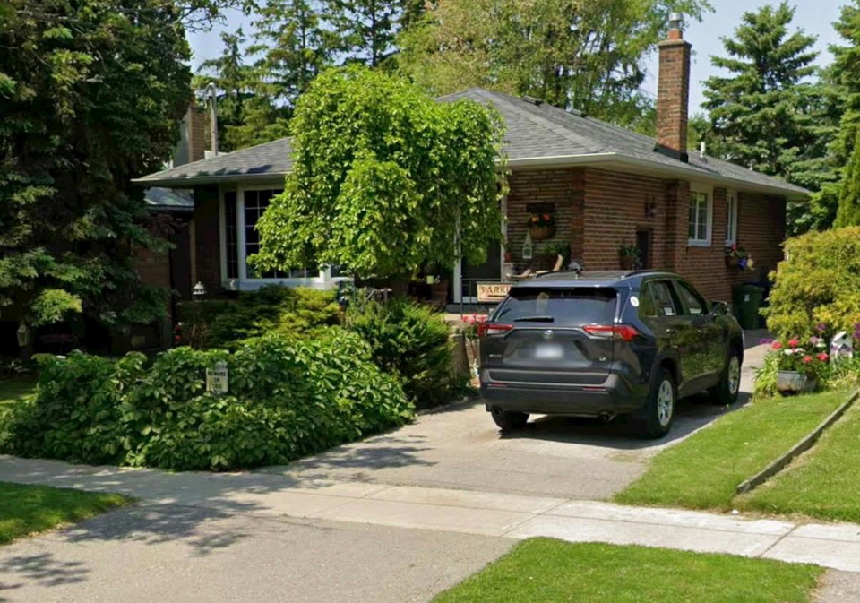124-applefield-drive-scarborough-ontario-e12747230