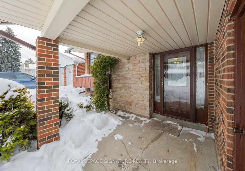 32-sheldonbury-crescent-scarborough-ontario-e12747420