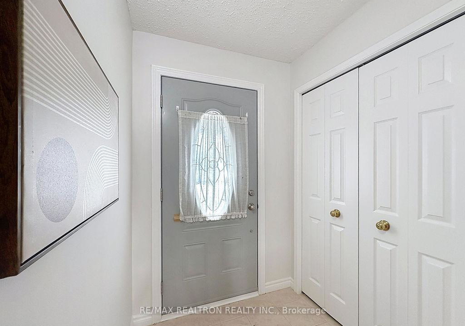 36-belinda-square-scarborough-ontario-e12747862