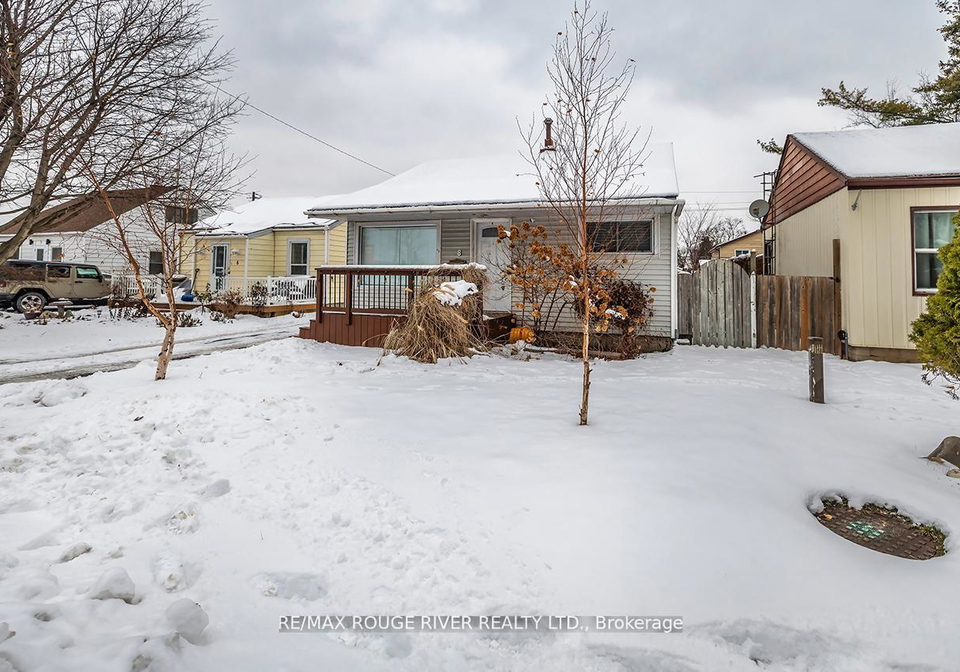 8-birch-crescent-ajax-ontario-e12748704