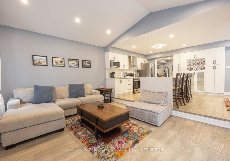 1840-dalhousie-crescent-oshawa-ontario-e12748824