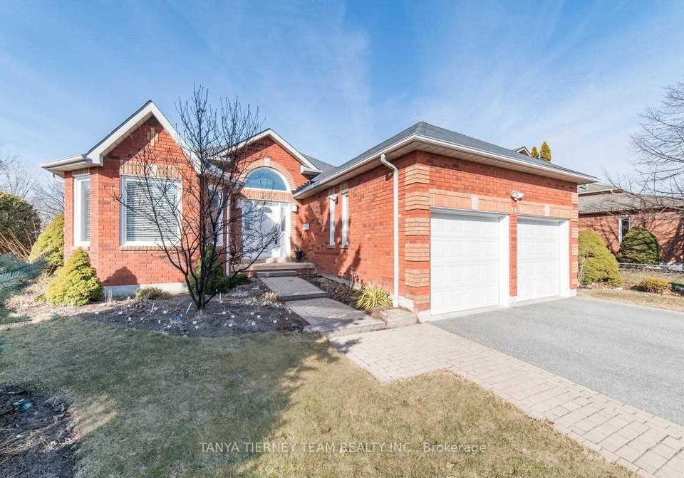 16-milne-street-whitby-ontario-e12749320