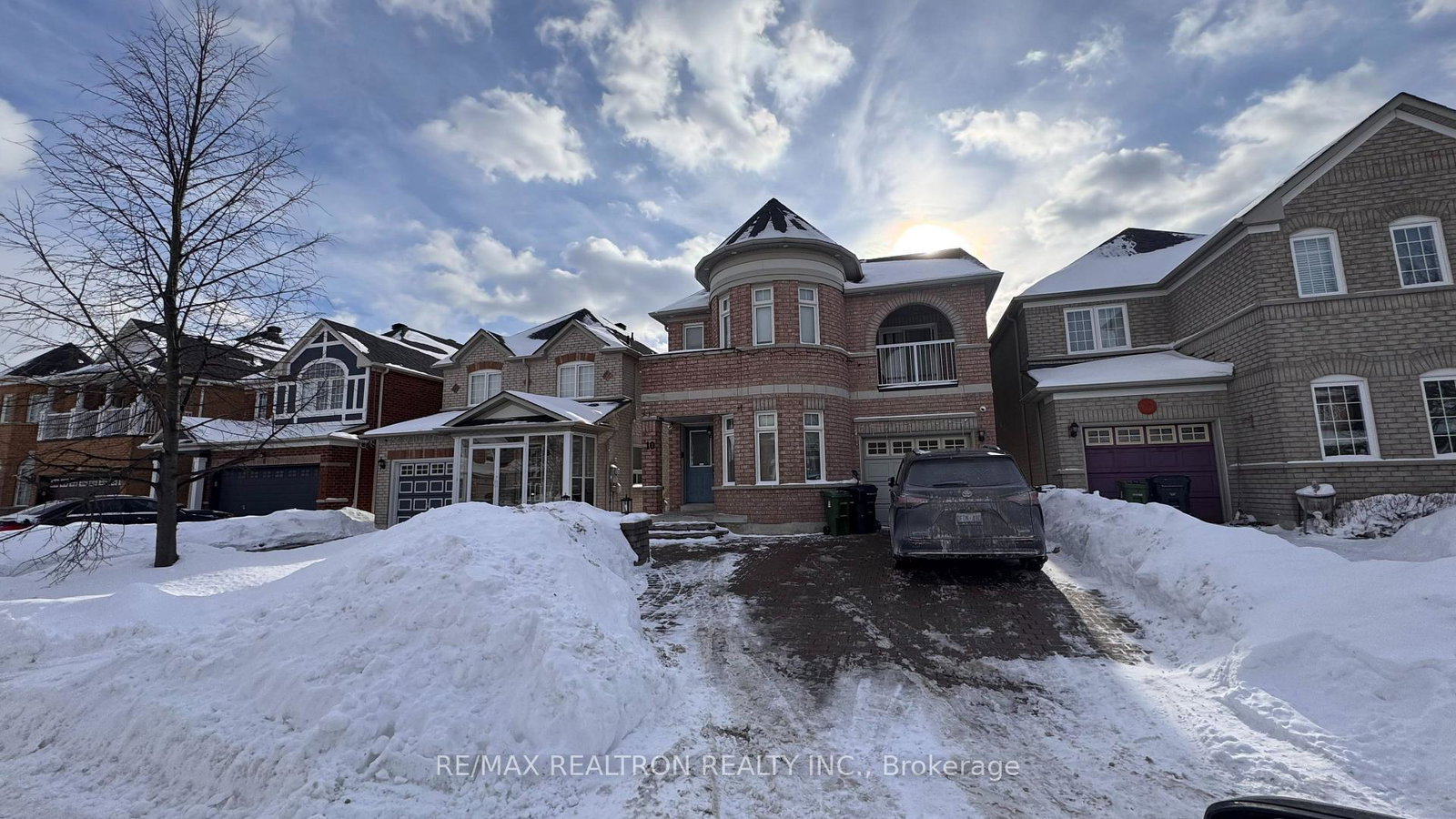 10-solstice-drive-scarborough-ontario-e12749500
