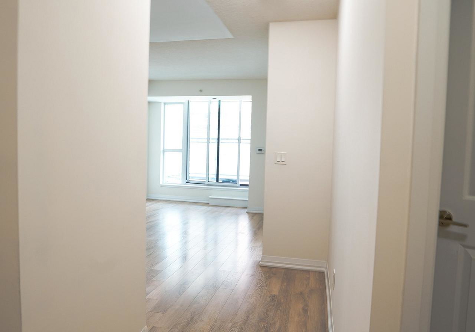 30-meadowglen-place-scarborough-ontario-e12750468