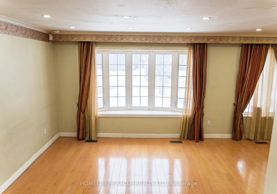 56-jarwick-drive-scarborough-ontario-e12750882