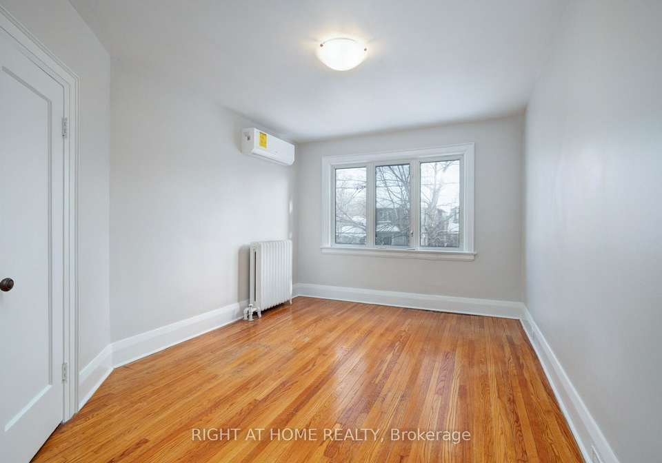 756-coxwell-avenue-east-york-ontario-e12751678
