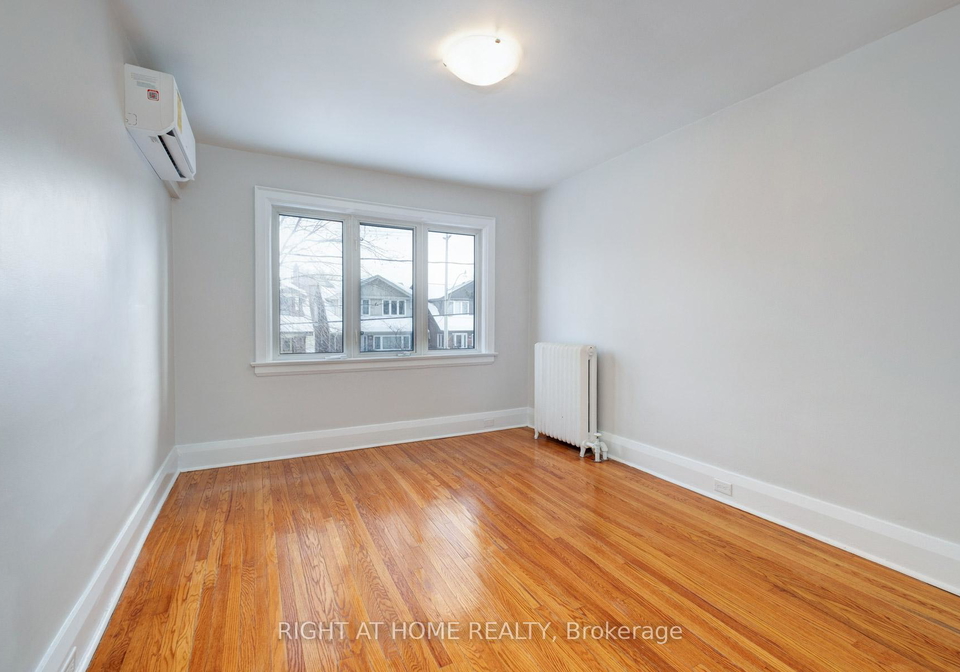 756-coxwell-avenue-east-york-ontario-e12751678