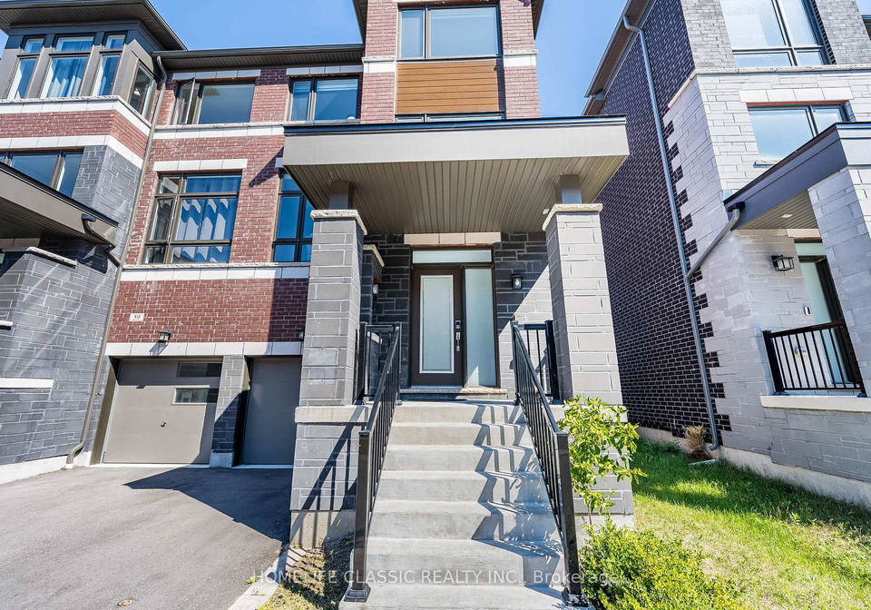 57-douet-lane-ajax-ontario-e12751792