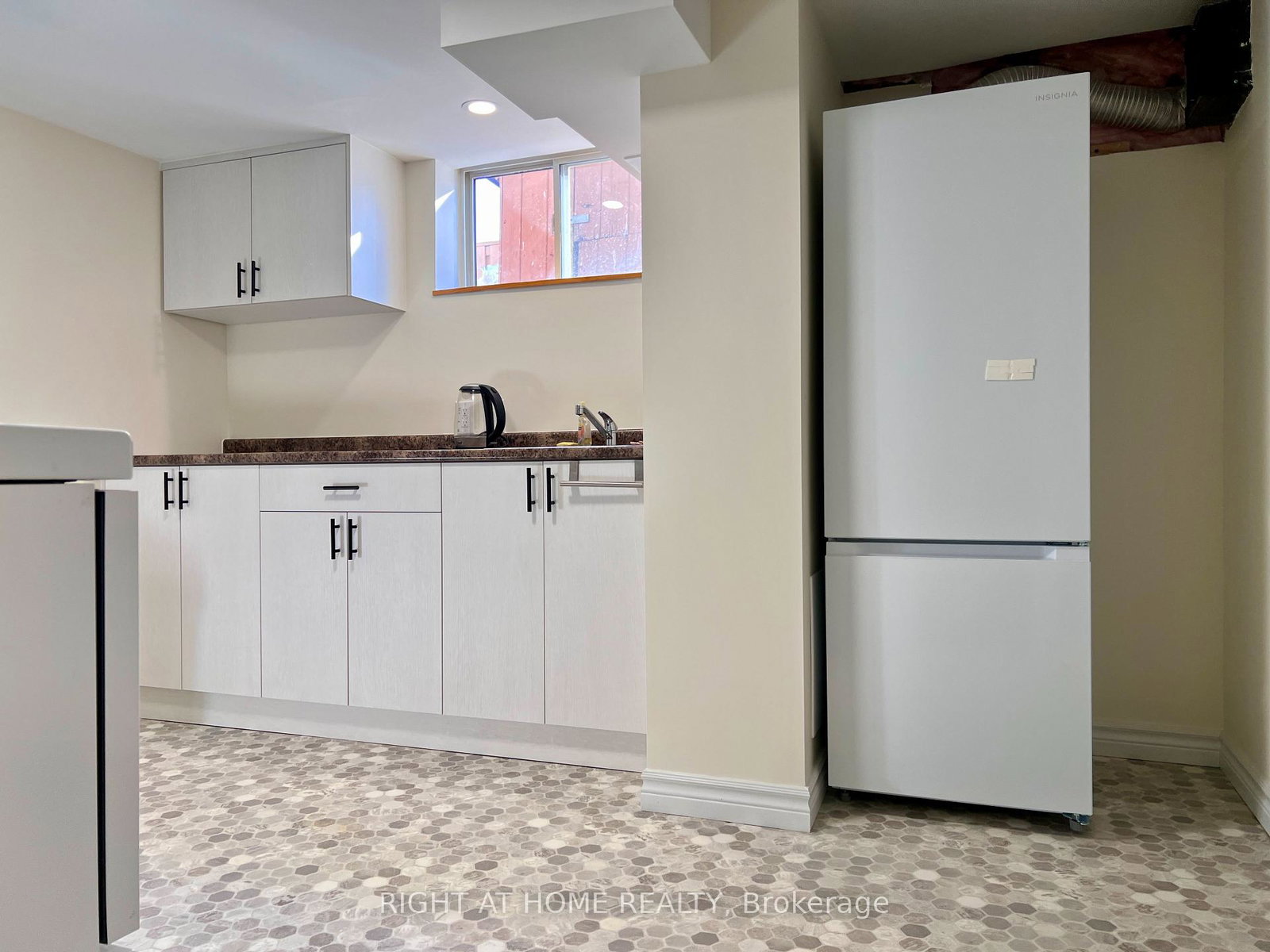 2-thorncroft-crescent-ajax-ontario-e12751844