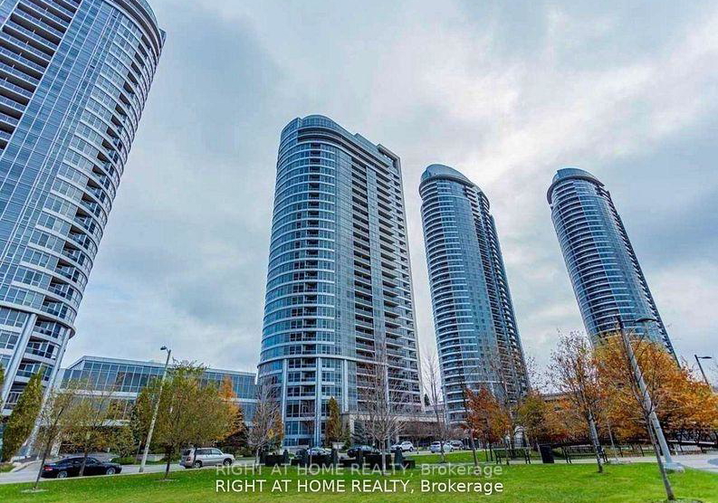 151-village-green-square-scarborough-ontario-e12752988