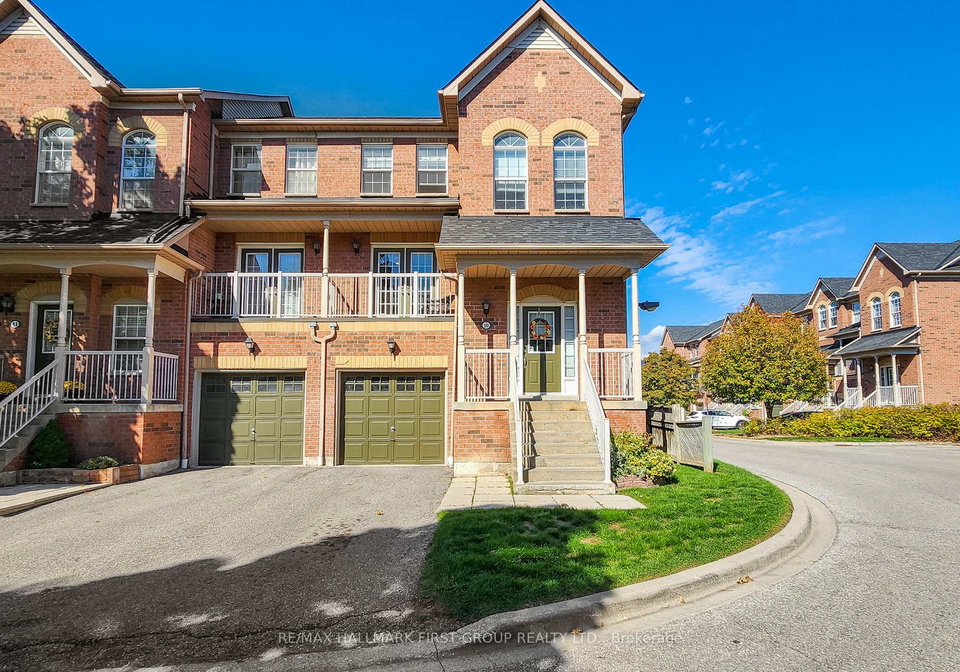 575-steeple-hill-pickering-ontario-e12753068