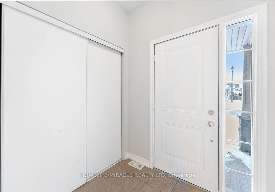 2352-steeplechase-street-oshawa-ontario-e12753180