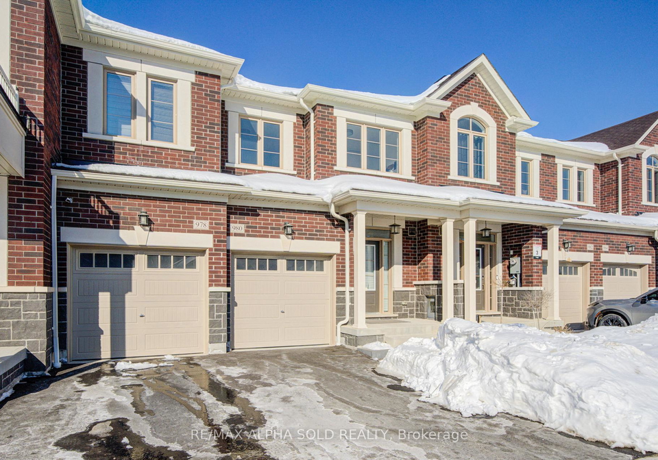 980-crowsnest-hollow-avenue-s-pickering-ontario-e12753258