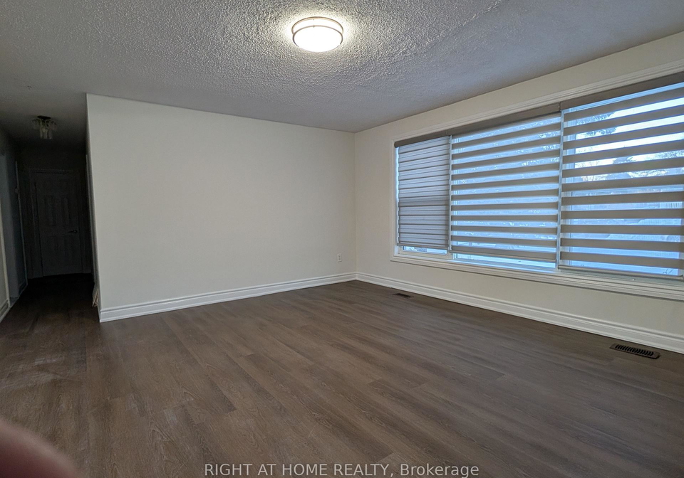 9-hiley-avenue-ajax-ontario-e12754822