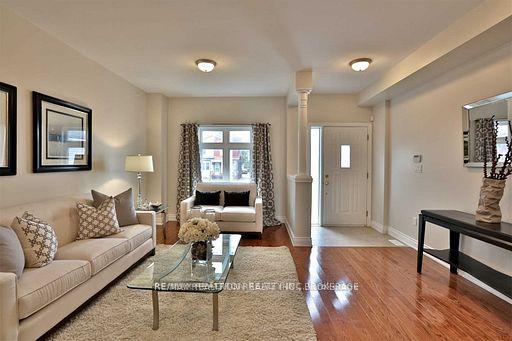 1339-woodbine-avenue-east-york-ontario-e12755190