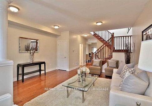 1339-woodbine-avenue-east-york-ontario-e12755190
