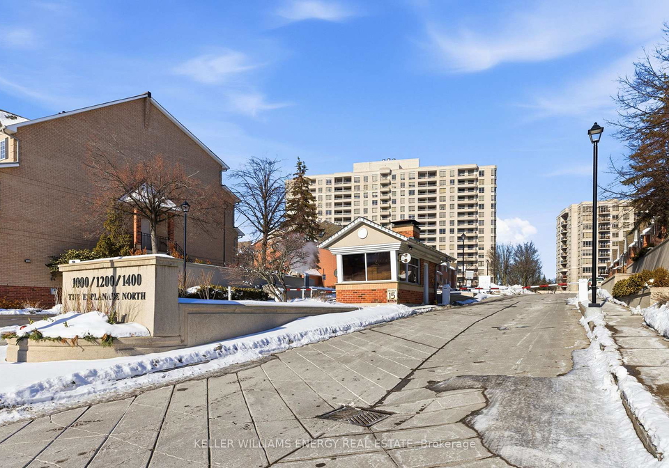 1000-the-esplanade-n-pickering-ontario-e12755624