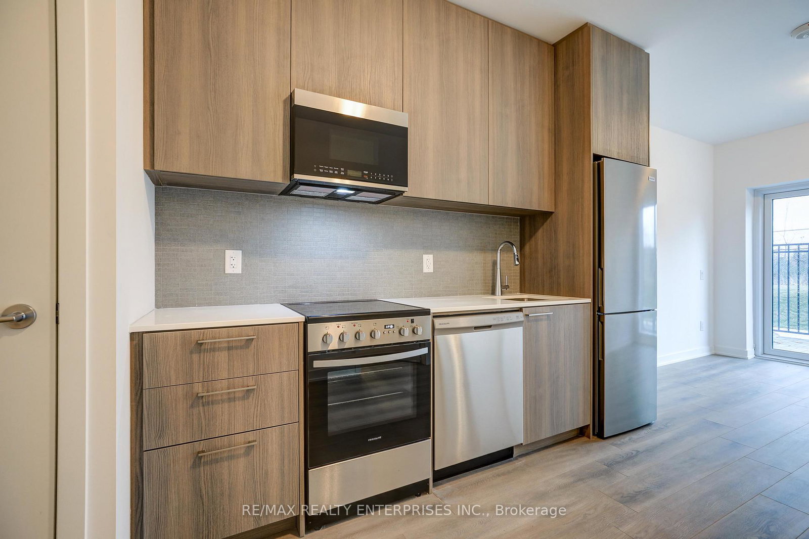 7439-kingston-road-scarborough-ontario-e12755654