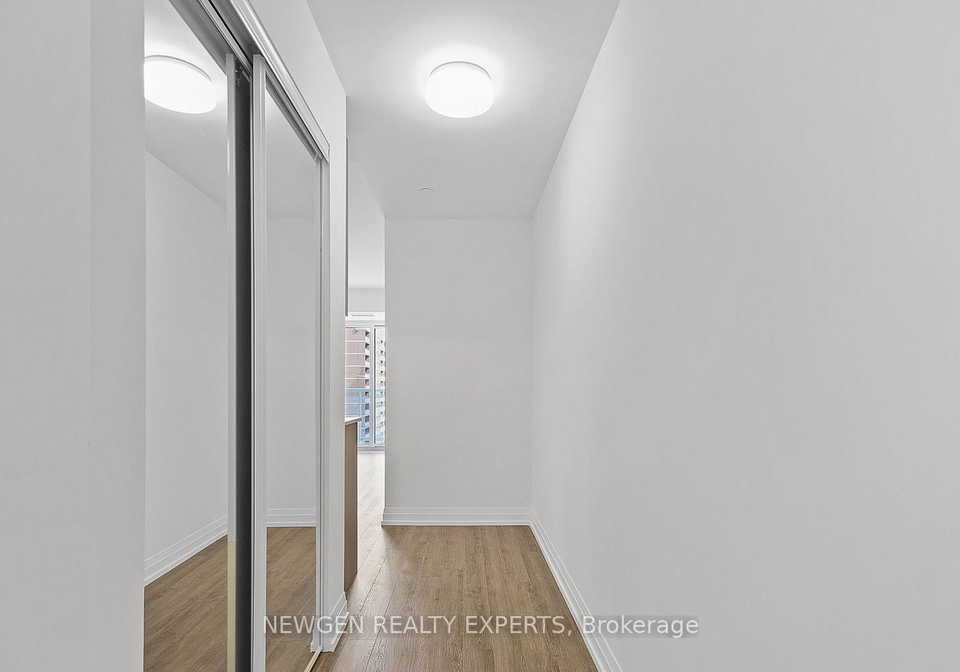 286-main-street-toronto-ontario-e12756228