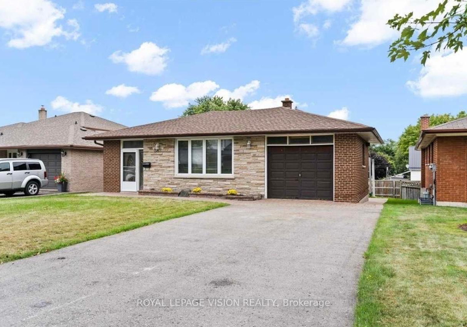 387-fairlawn-street-oshawa-ontario-e12756940