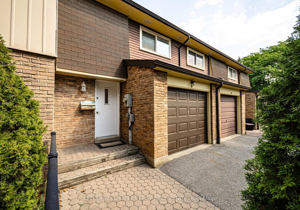 945-burns-street-w-whitby-ontario-e12757414
