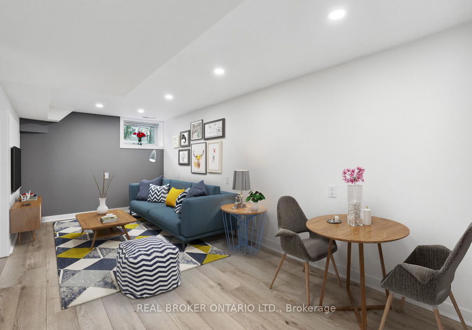 129-oak-park-avenue-east-york-ontario-e12758550