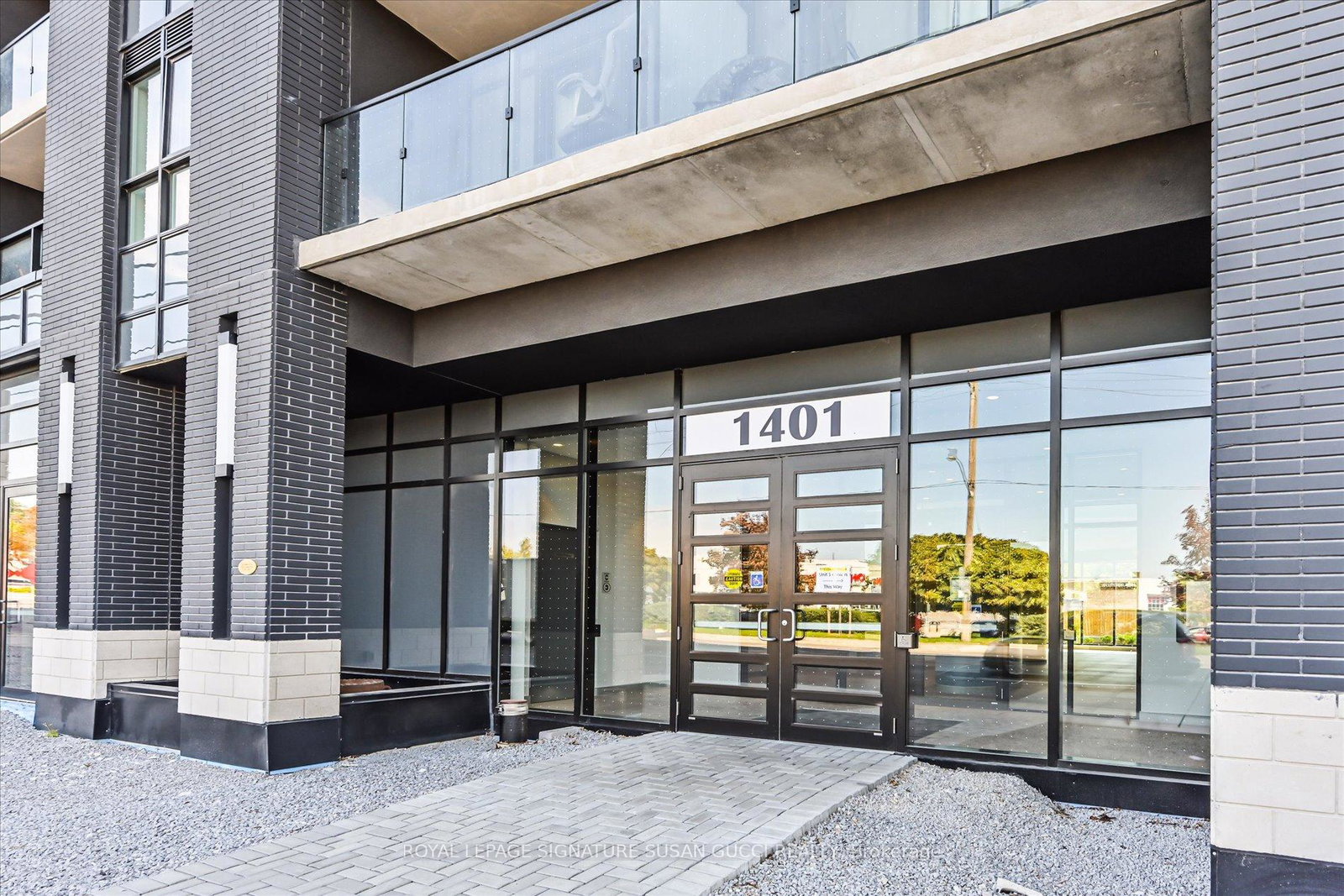 1401-oconnor-drive-east-york-ontario-e12758994